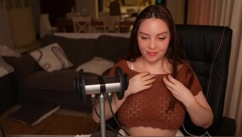 Moona ASMR - 7 December 2025 - Fansly Stream