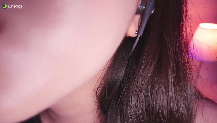 Eunsongs ASMR - Kissing