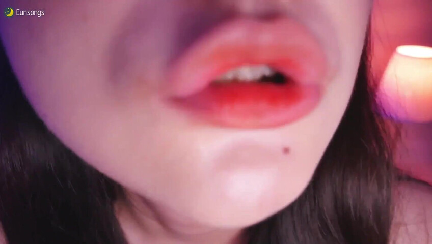 Eunsongs ASMR - Kissing