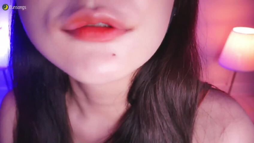 Eunsongs ASMR - Kissing