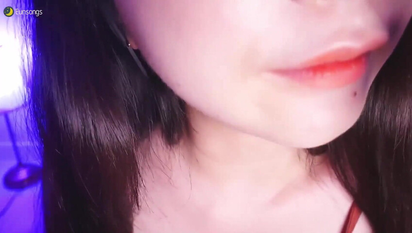 Eunsongs ASMR - Kissing