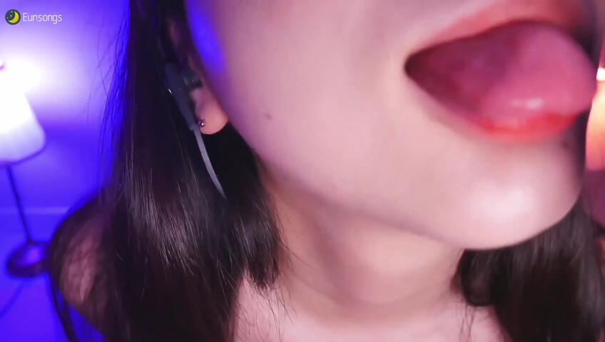 Eunsongs ASMR - Kissing