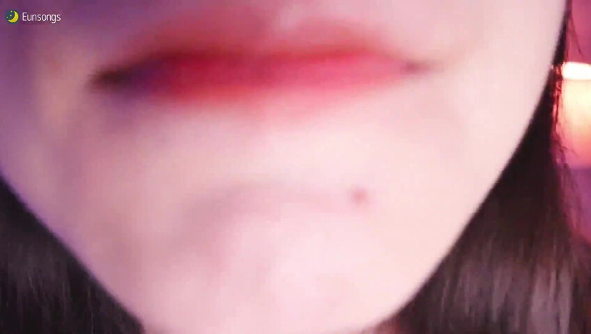 Eunsongs ASMR - Kissing