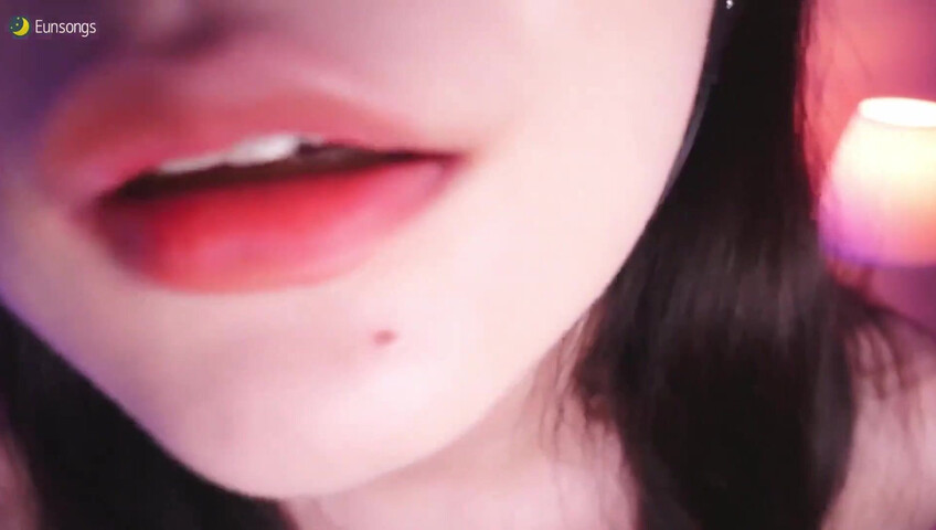 Eunsongs ASMR - Kissing