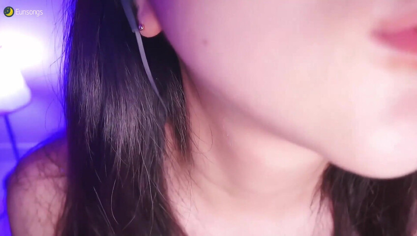 Eunsongs ASMR - Kissing