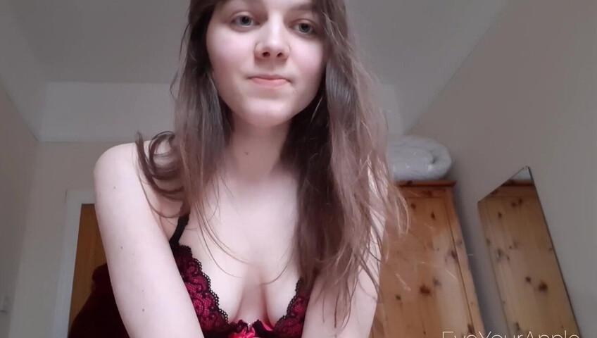 EveYourApple - Fucking Mommy on Valentines Day