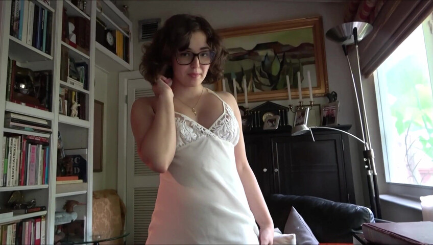 Family Therapy - 29 August 2021 - Leana Lovings - Bad Girls Have More Fun