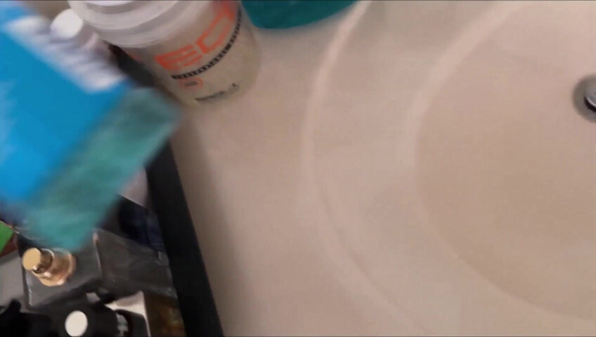 FamilyTherapy - 16 April 2024 - Arabella Rose - The Sunburn Incident