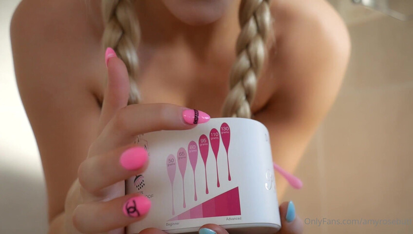 Fit Chick Amy - 21 May 2021 - Masturbating