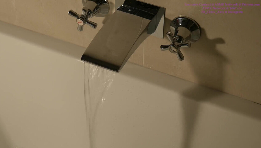 Fit Chick Amy - Bath Tub ASMR