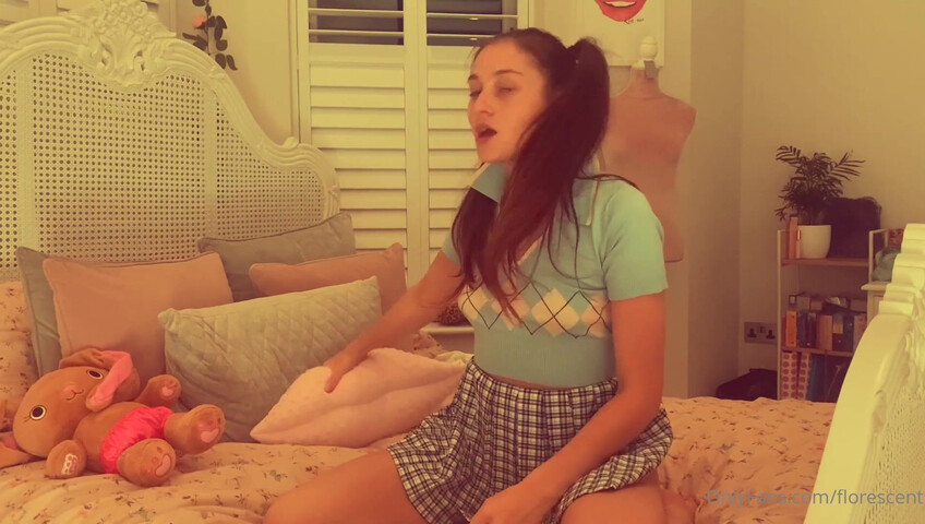 Florescent ASMR - 23 June 2021 - Doing Math