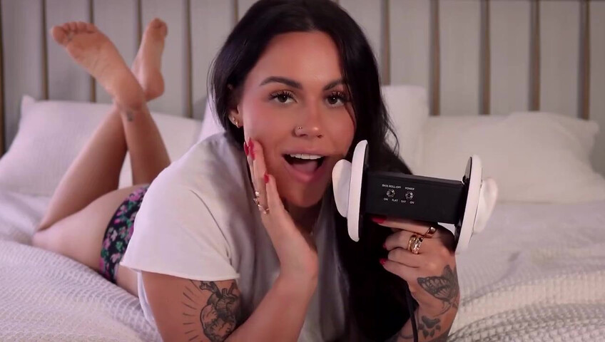 ShotsofSimone - 5 December 2025 - ASMR Ear Licking NSFW