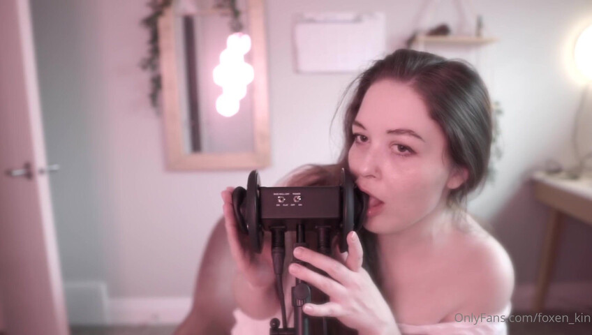 Foxenkin - Ear Licking