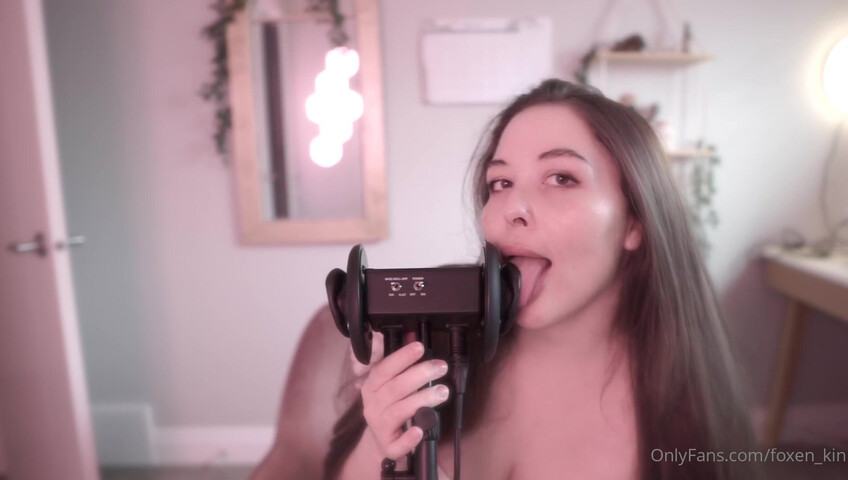 Foxenkin - Ear Licking