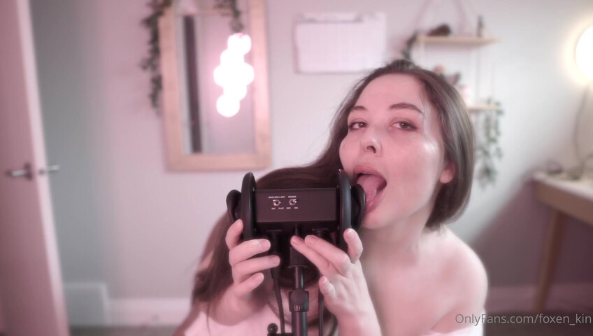 Foxenkin - Ear Licking