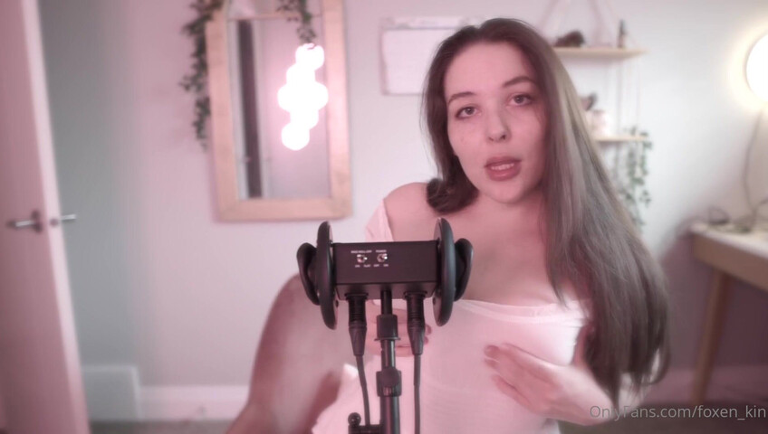 Foxenkin - Ear Licking