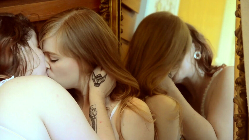 Freshie Juice - ASMR Kissing - Making Out With Dolly Leigh