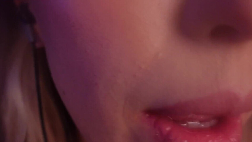 Frivolous Fox - Lens Licking, Fogging, Kissing, etc. <3 (Patreon)