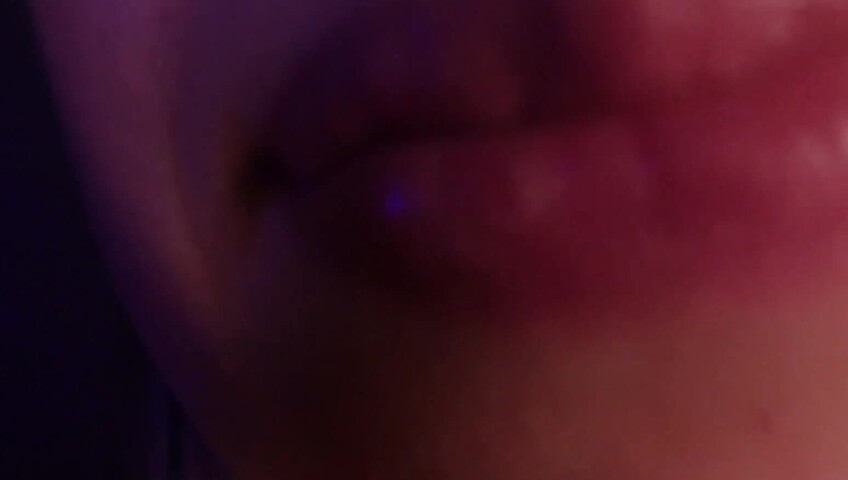 Frivolous Fox - Lens Licking, Fogging, Kissing, etc. <3 (Patreon)