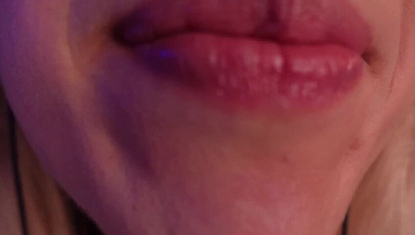 Frivolous Fox - Lens Licking, Fogging, Kissing, etc. <3 (Patreon)