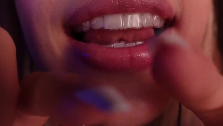 Frivolous Fox - Lens Licking, Fogging, Kissing, etc. <3 (Patreon)