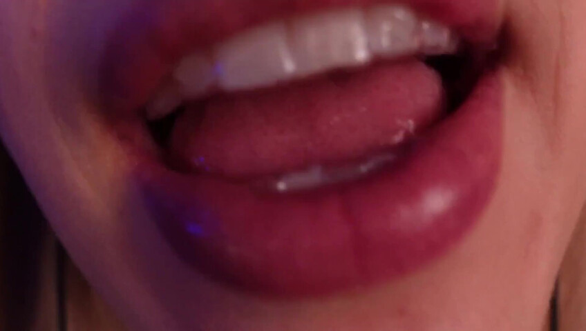 Frivolous Fox - Lens Licking, Fogging, Kissing, etc. <3 (Patreon)