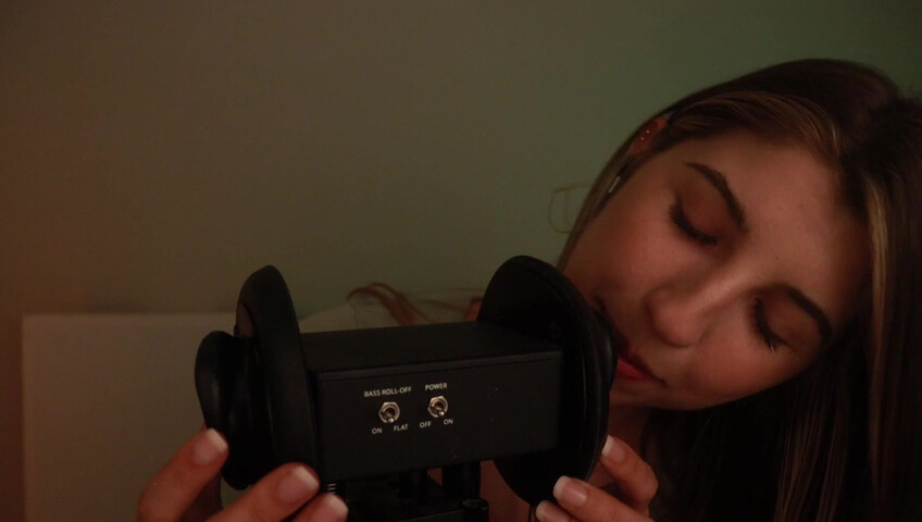 FrivolousFox - [ 4K ] - Slow & Fast, Ear Eating ASMR ~ June Patreon Exclusive