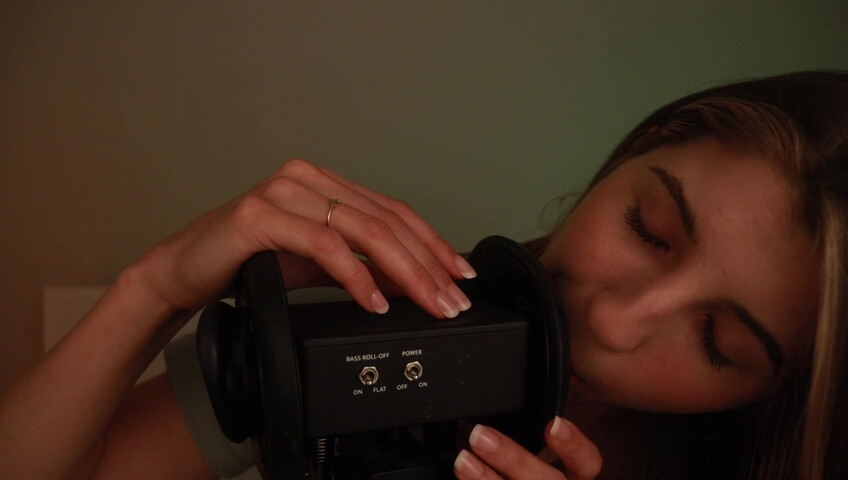 FrivolousFox - [ 4K ] - Slow & Fast, Ear Eating ASMR ~ June Patreon Exclusive