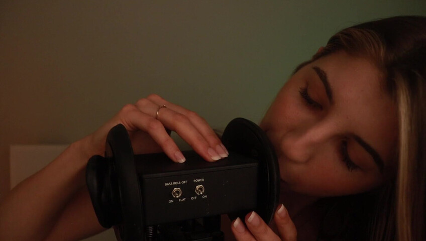 FrivolousFox - [ 4K ] - Slow & Fast, Ear Eating ASMR ~ June Patreon Exclusive