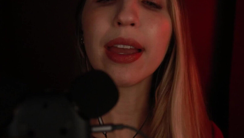 FrivolousFox ASMR  Tascam Cover Noms - Patreon Exclusive  13-01-2025