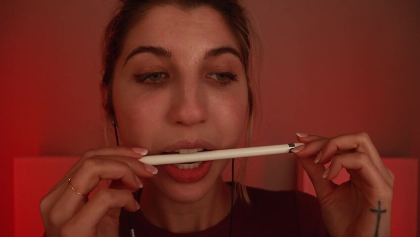 FrivolousFox ASMR - 26 June 2025 - Wet Triggers - Patreon Video