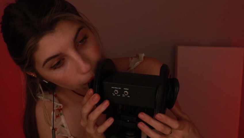 FrivolousFox ASMR - 29 July 2025 - Breathy, Slow Ear Eating (+ Mouth Cupping!)