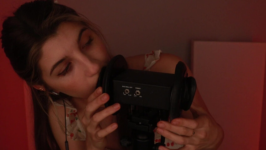 FrivolousFox ASMR - 29 July 2025 - Breathy, Slow Ear Eating (+ Mouth Cupping!)