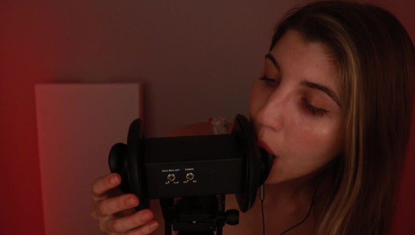 FrivolousFox ASMR - 29 July 2025 - Breathy, Slow Ear Eating (+ Mouth Cupping!)