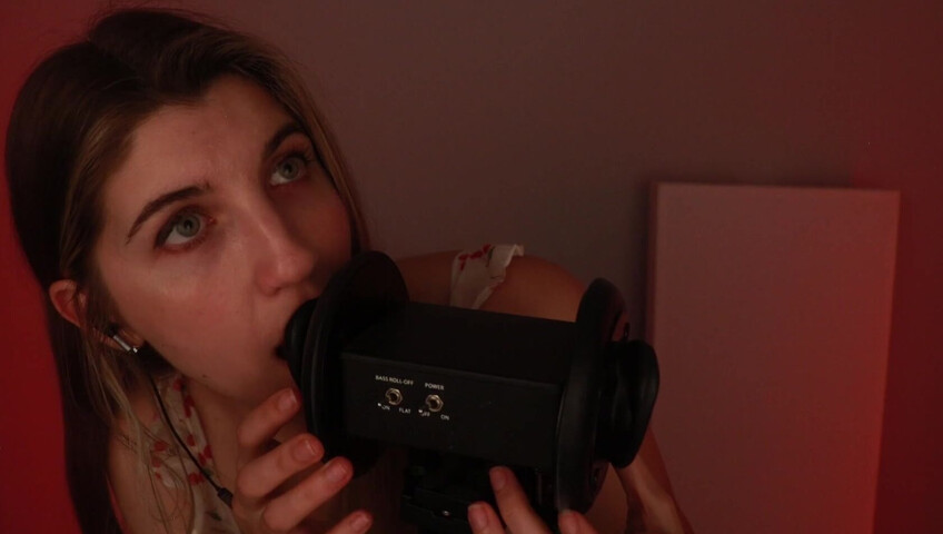 FrivolousFox ASMR - 29 July 2025 - Breathy, Slow Ear Eating (+ Mouth Cupping!)