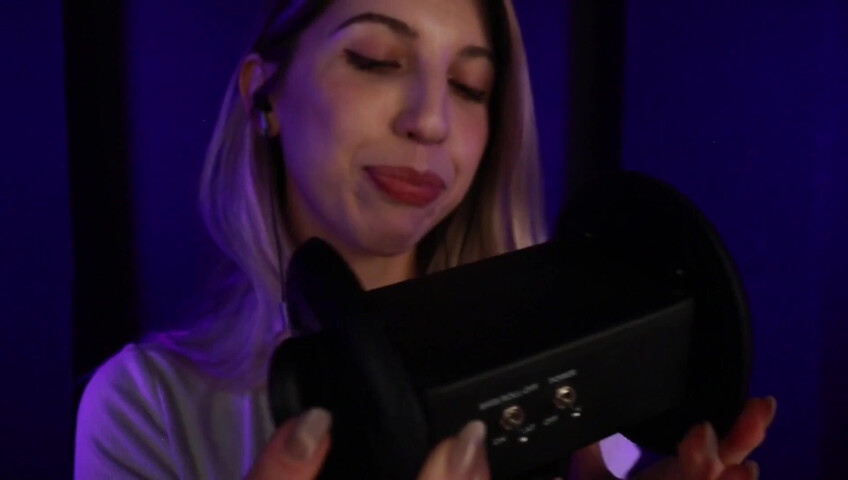 FrivolousFox ASMR - Ear Eating