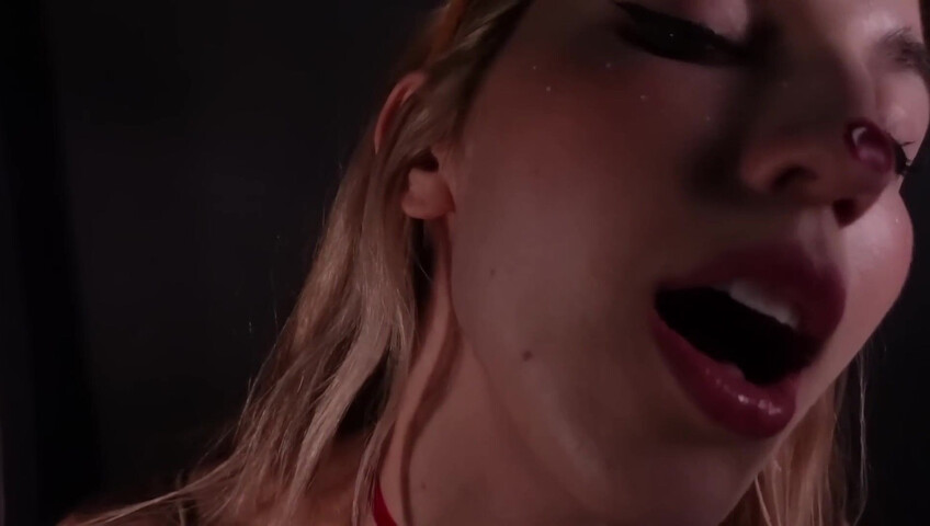 FrivolousFox ASMR - Rudolph’s Stuck in Your Screen