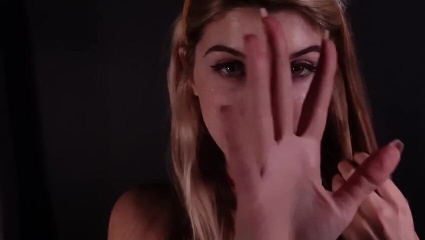 FrivolousFox ASMR - Rudolph’s Stuck in Your Screen