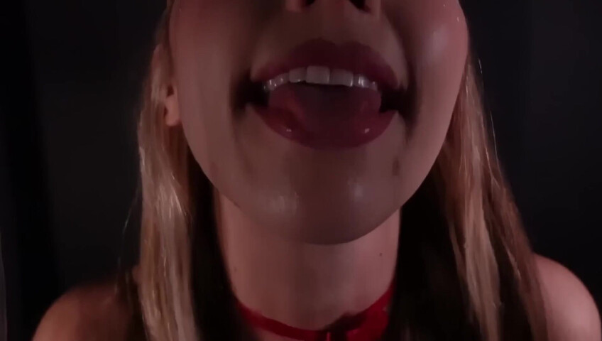 FrivolousFox ASMR - Rudolph’s Stuck in Your Screen