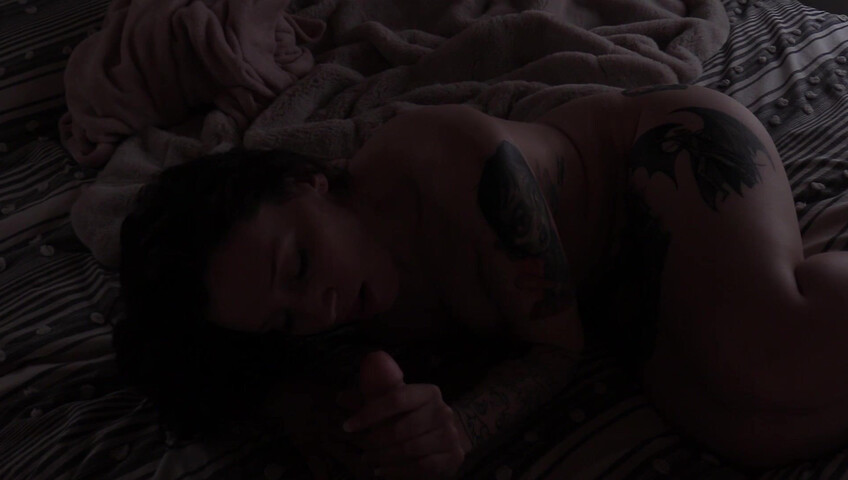 Bettie Bondage - Running a Train on Mom