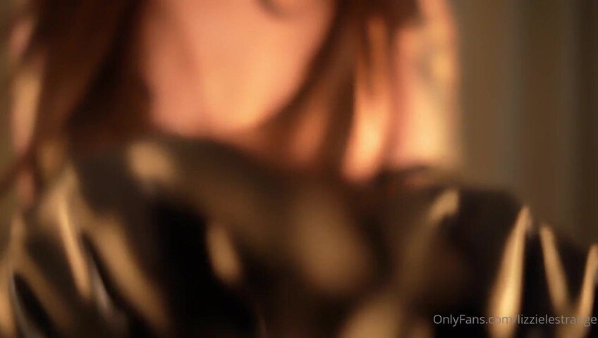 LizzieLestrange ASMR - Latex Glove Sounds