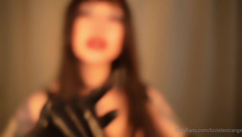 LizzieLestrange ASMR - Latex Glove Sounds