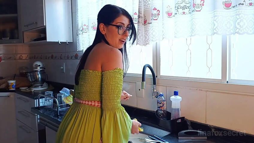 Loreena Fox – Stepmom Takes Your Virginity