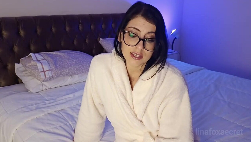 Loreena Fox – Stepmom Takes Your Virginity