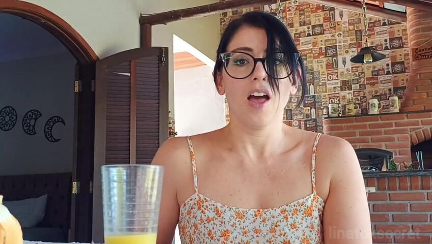 Loreena Fox – Breeding Breakfast in Bed with step-Mommy