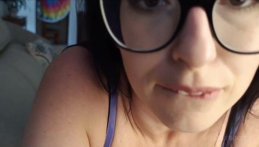 Loreena Fox – Halftime with step-Mommy