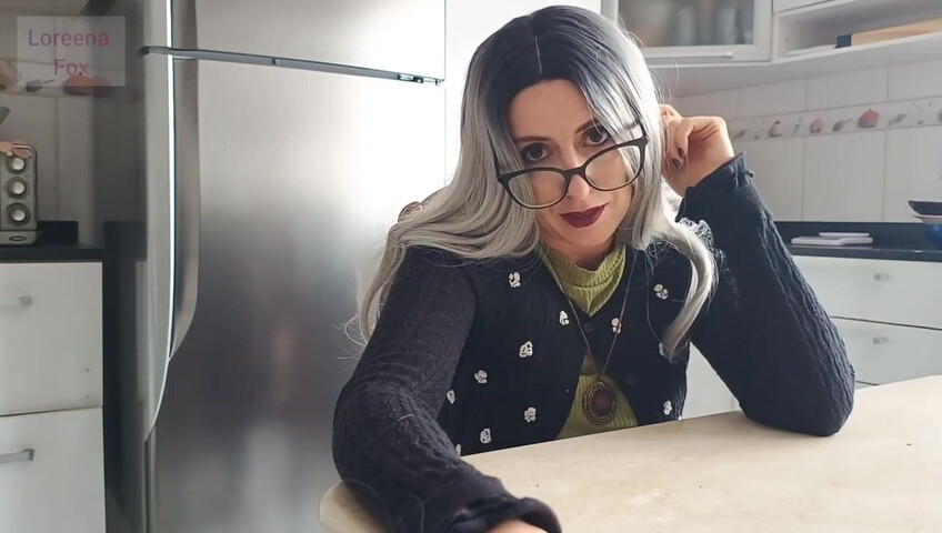 Loreena Fox – Succubus Stepmommy