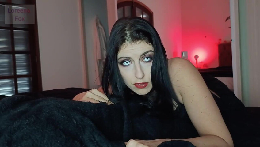 Loreena Fox – Succubus Stepmommy