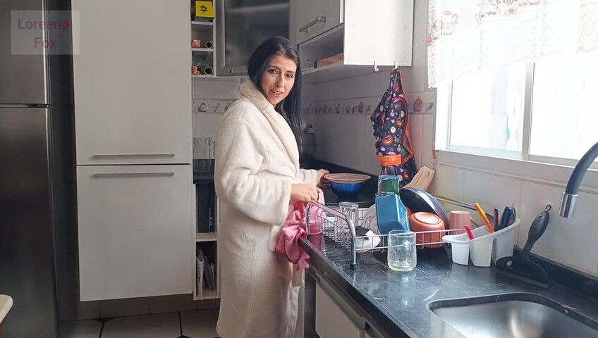 Loreena Fox – Succubus Stepmommy