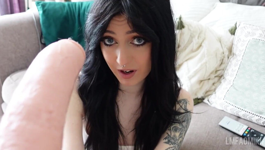 lmfaomiki - Shy step-sister Sucks Big step-brothers Cock